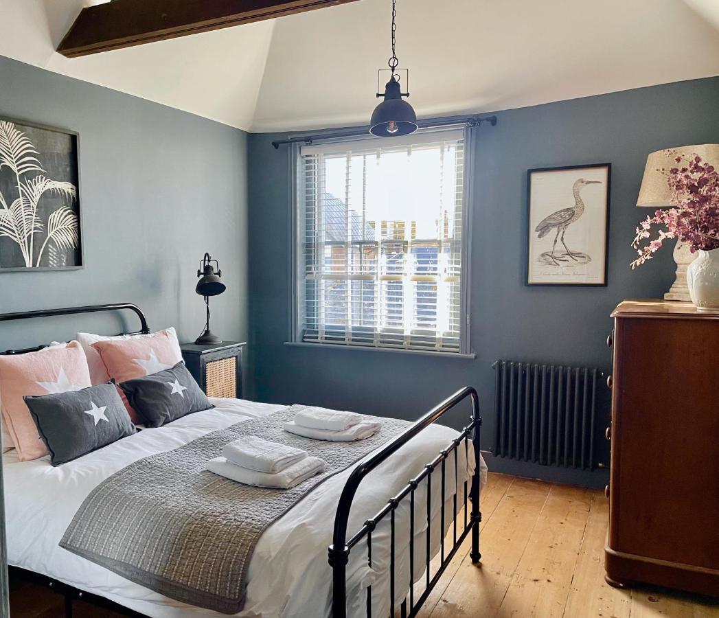 Fabulous Apartment Seconds From Beach By Whitstable-Holidays, Pudding Pan Extérieur photo